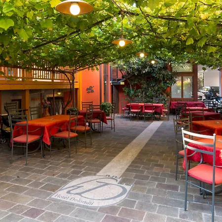 Dolomiti 3* Malcesine