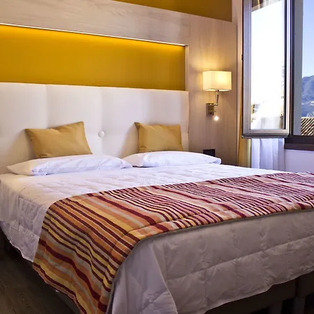 Dolomiti 3* Malcesine